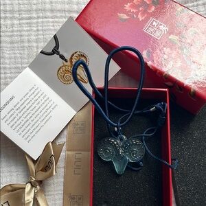 Liuli Aries Pendant Necklace